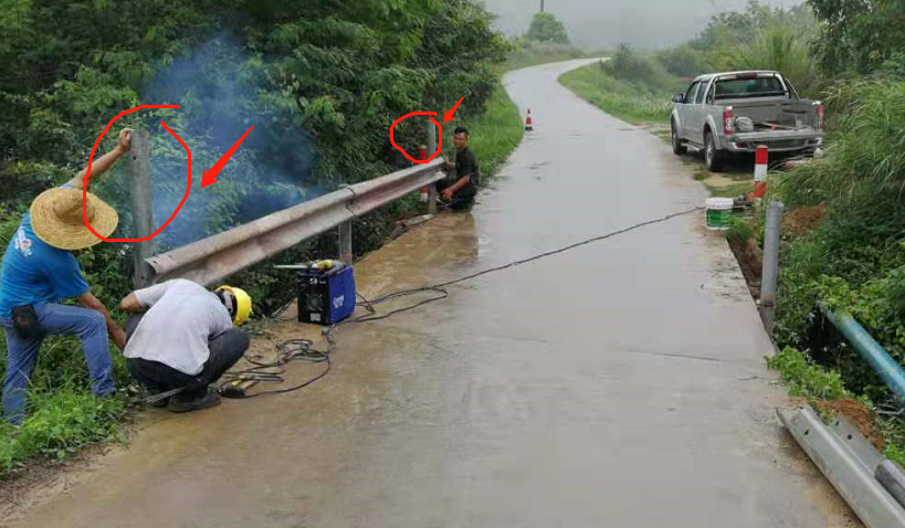  “村头巷口”话民生_7