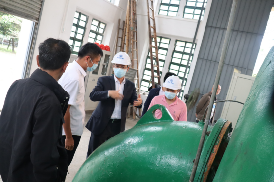 市水利局局长郑卓世深入水利一线检查安全生产工作85.png