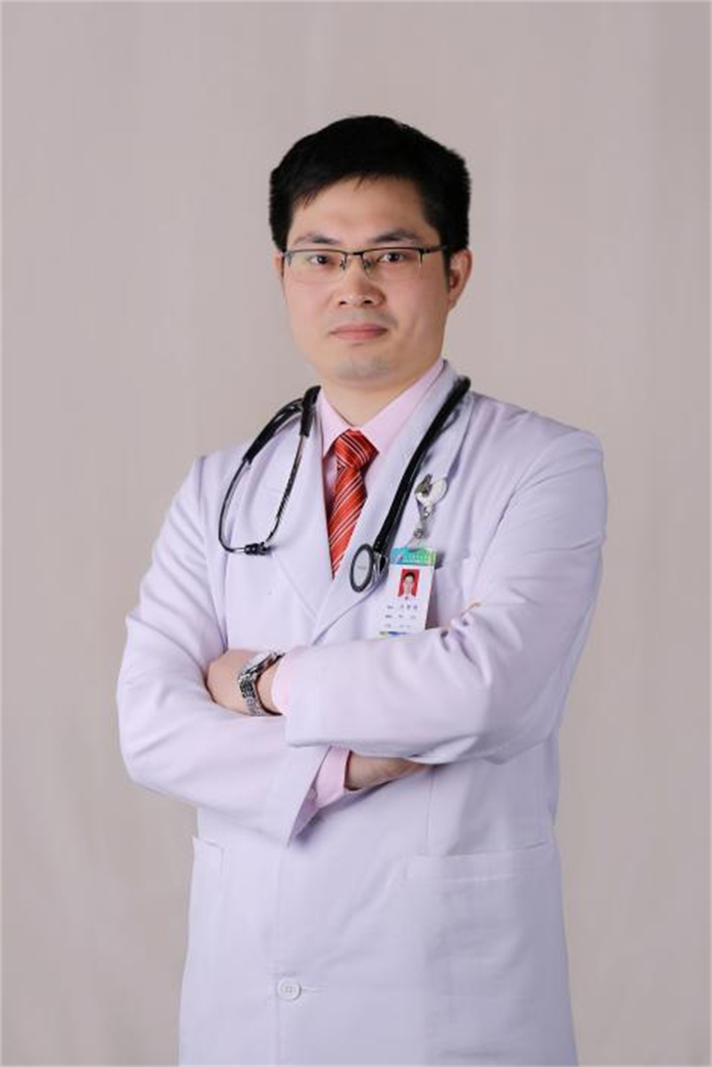 向珊珊.png