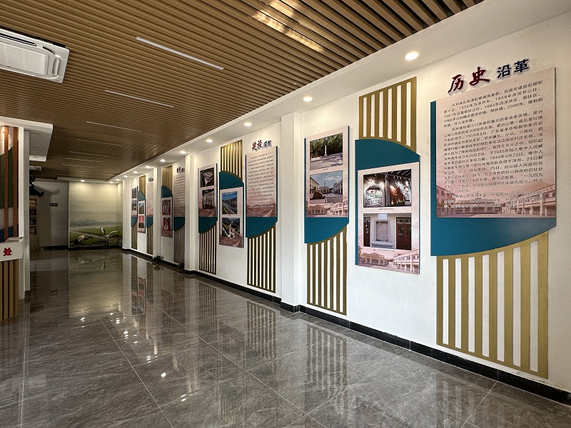 美丽圩镇客厅（室内2）.jpg