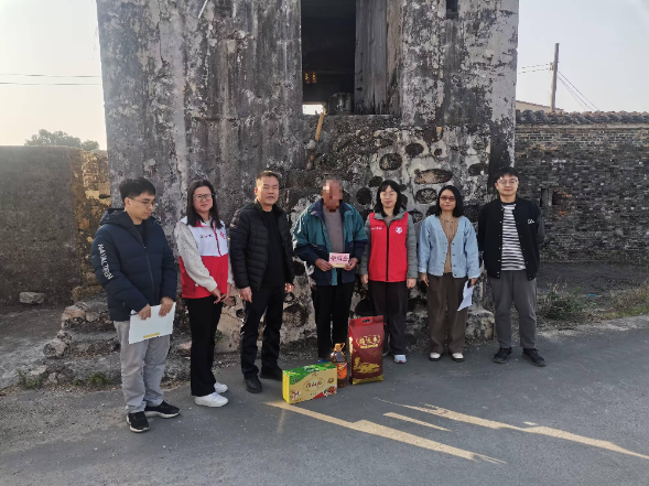 银塘特困麦合兴.jpg